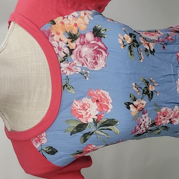 Blue choral floral short sleeve top Brenda's USA S NWT - Picture 2 of 7